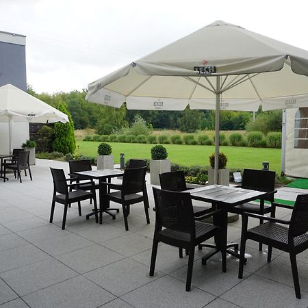 Hotel Poznanski A2 Lubon Ngoại thất bức ảnh