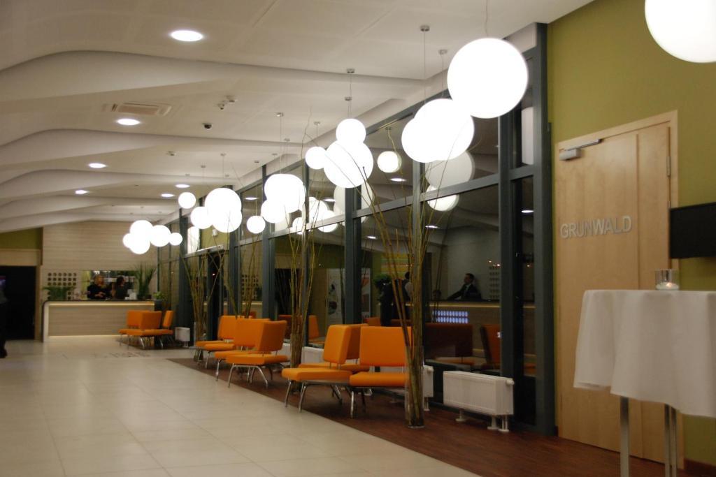 Hotel Poznanski A2 Lubon Ngoại thất bức ảnh