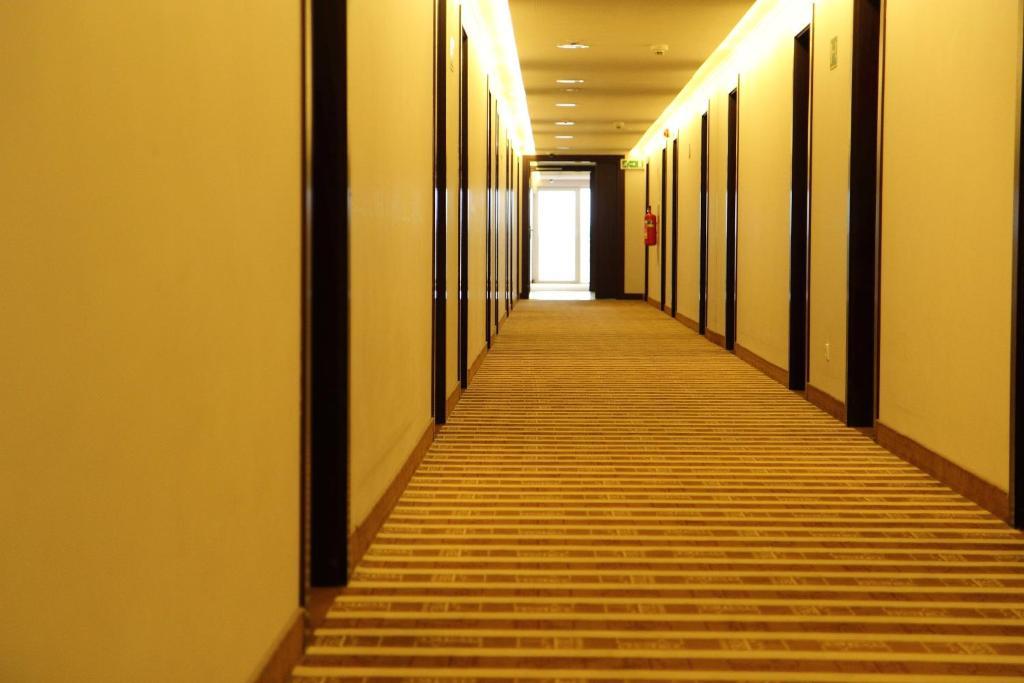 Hotel Poznanski A2 Lubon Ngoại thất bức ảnh